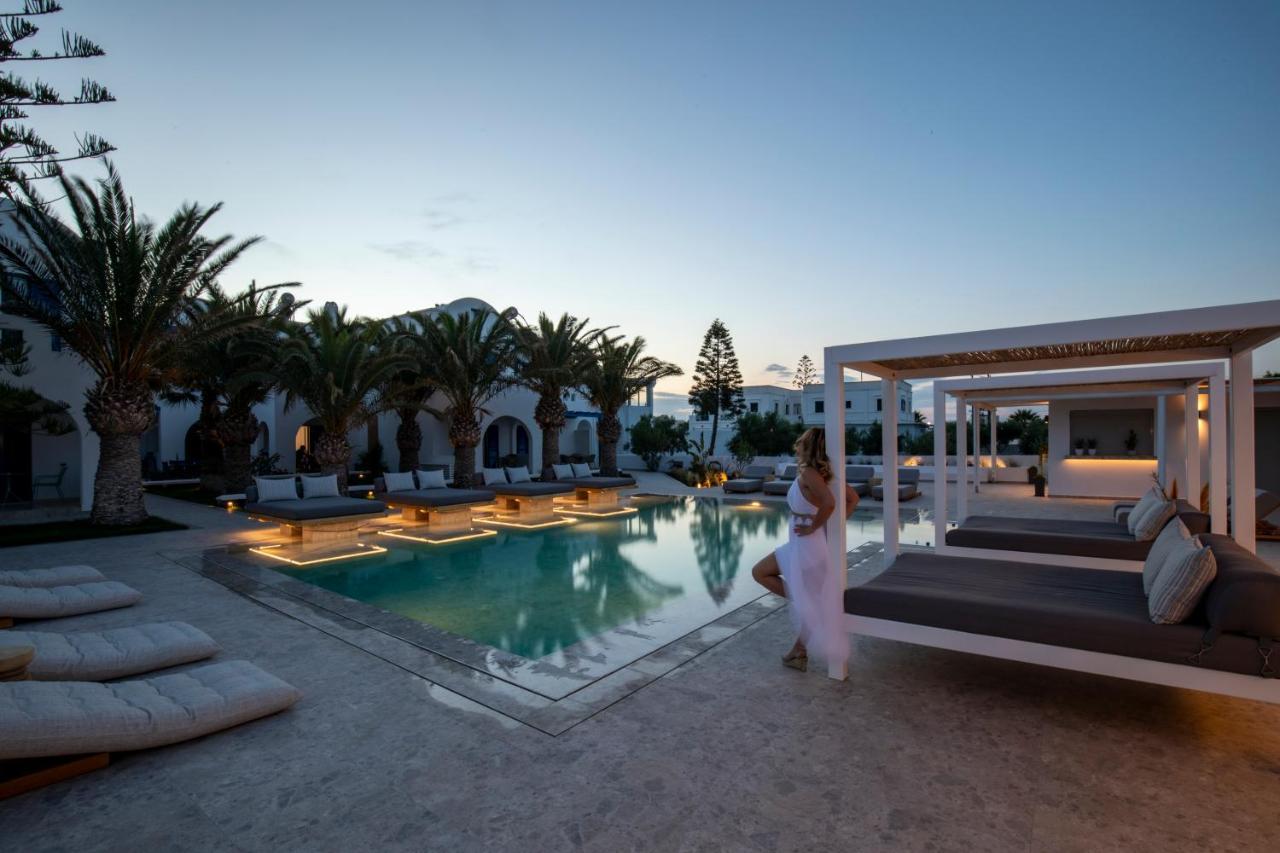 Louis Studios Santorini Kamári Buitenkant foto
