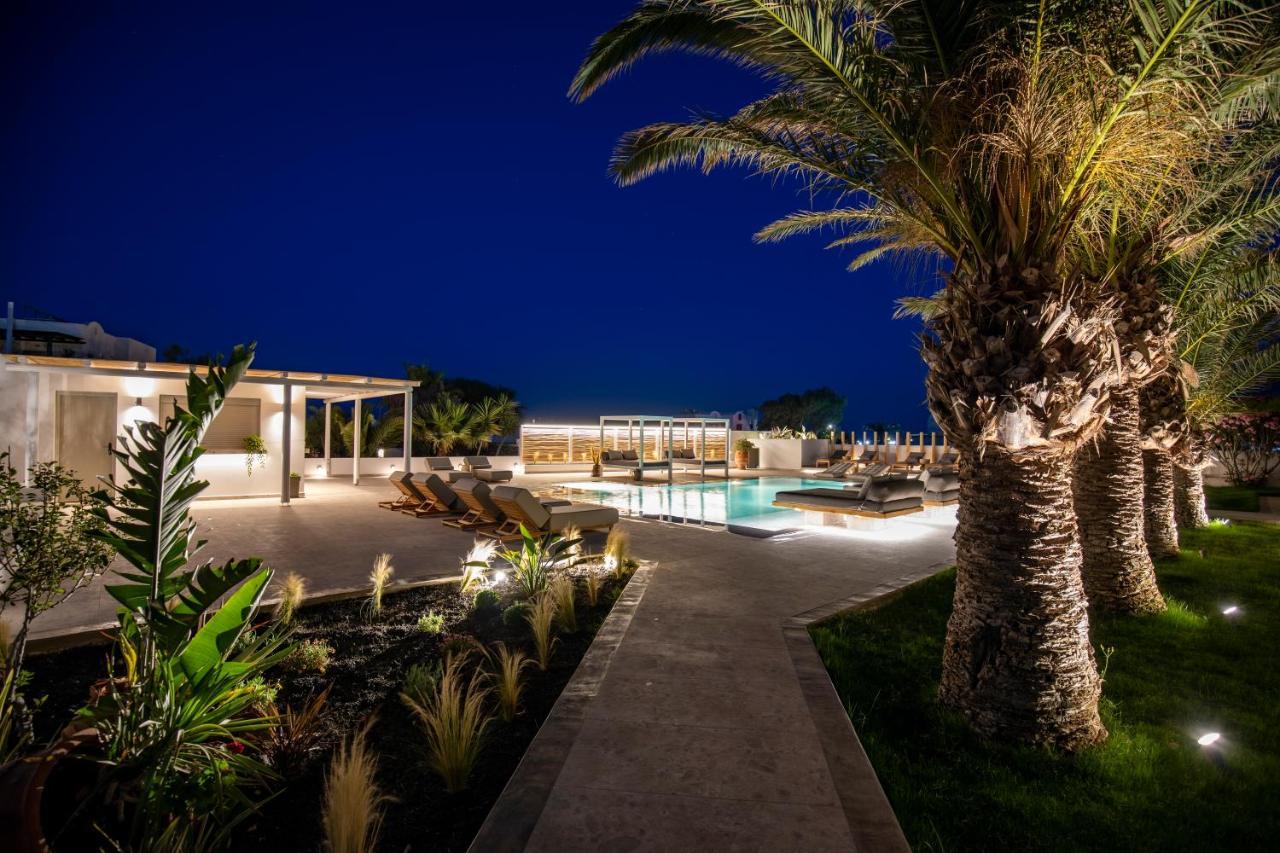 Louis Studios Santorini Kamári Buitenkant foto