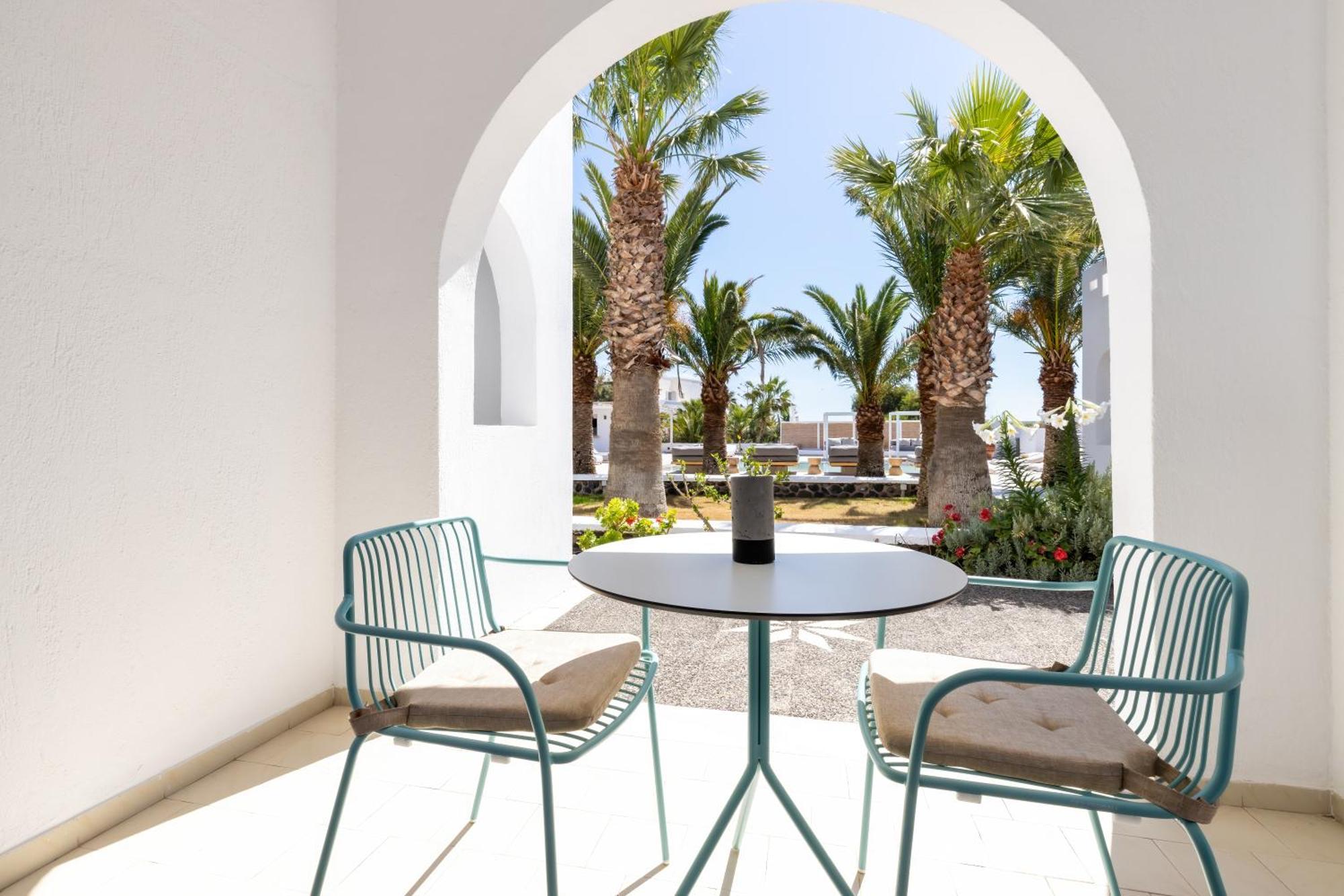 Louis Studios Santorini Kamári Buitenkant foto