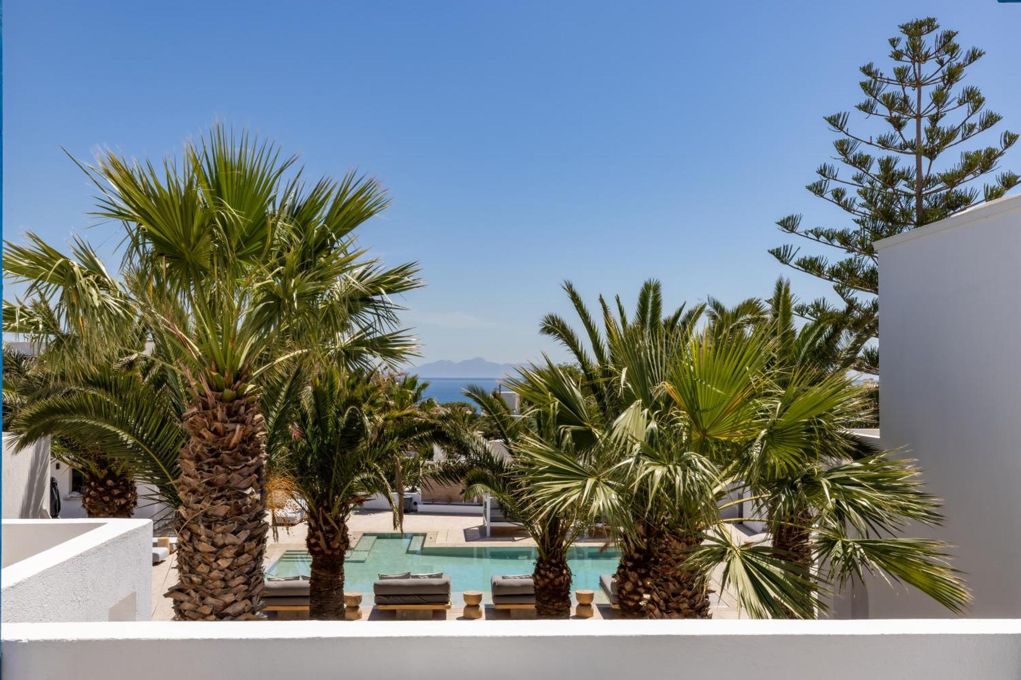 Louis Studios Santorini Kamári Buitenkant foto