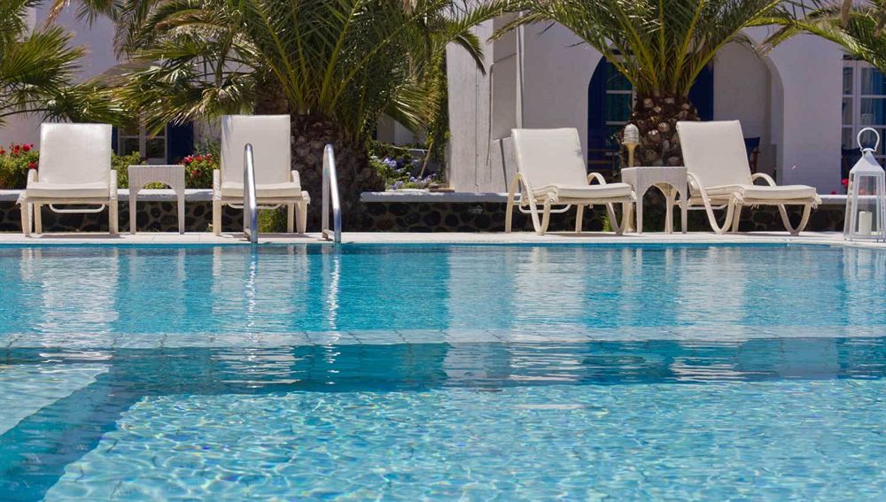 Louis Studios Santorini Kamári Buitenkant foto